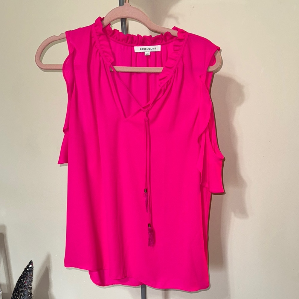Women's Pink Sleeveless Top